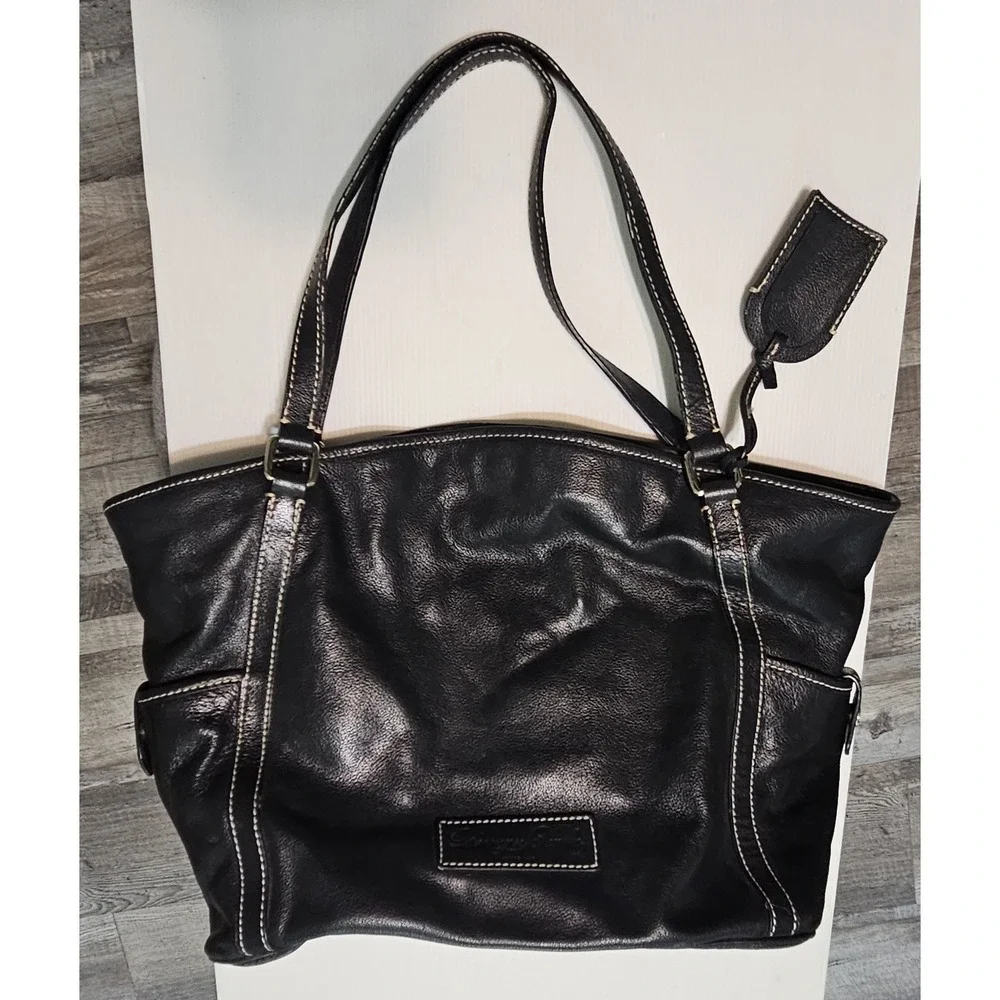 Genuine Vintage DOONEY & BOURKE Kristen Large Leather Shoulder Tote Bag